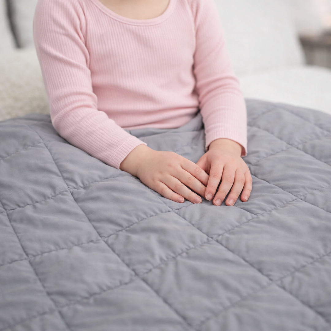 Tyngdedyne barn gir ro og trygghet også på dagtid – perfekt for barn med uro eller ADHD